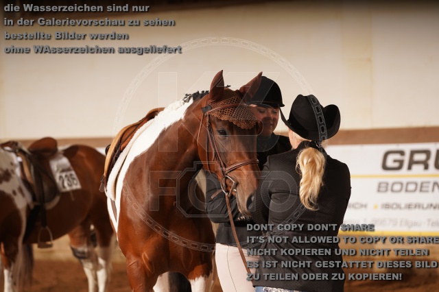 s_A_900693.JPG